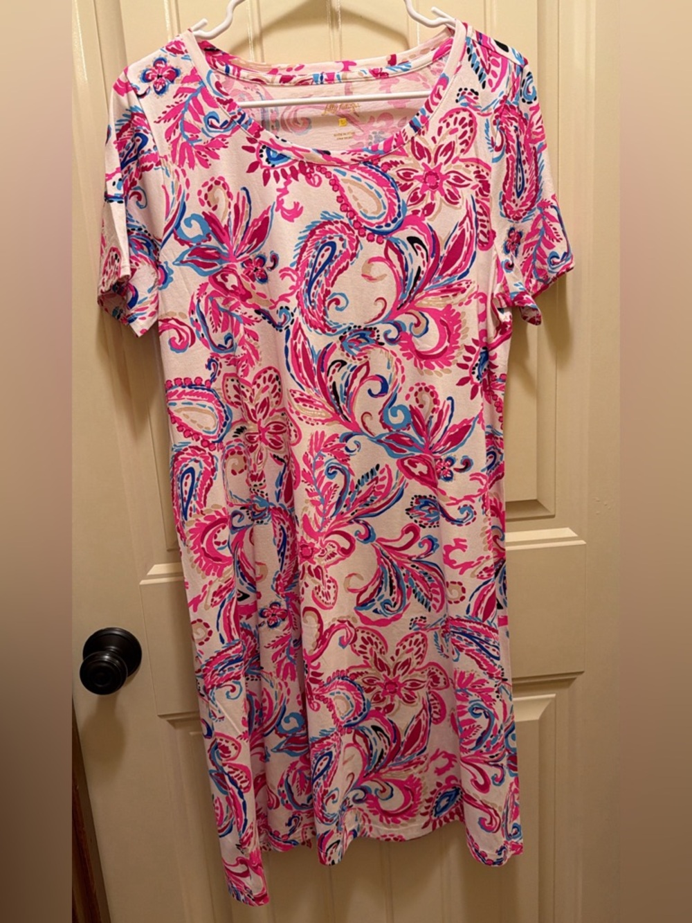 Lilly Pulitzer Cody tshirt dress. Size L. NWT.
